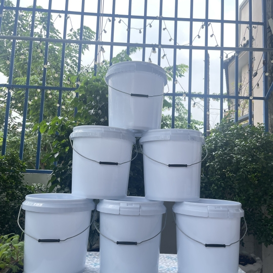 XÔ NHỰA 15L