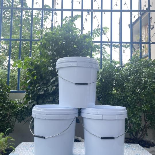 XÔ NHỰA 15L