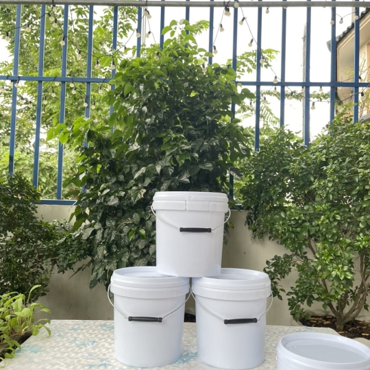 XÔ NHỰA 5 LÍT